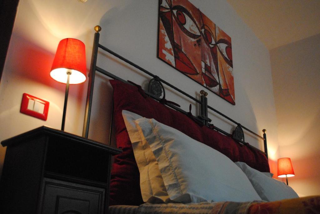 Bed and Breakfast La Casa Nei Sassi Matera Habitación foto